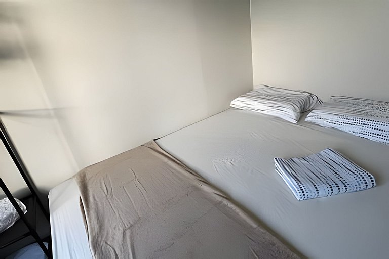 Casa perto do Carnaval e Centro de Convenções